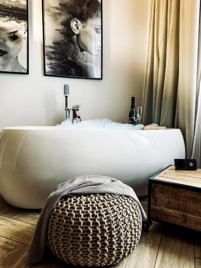 Apartment Premium Jacuzzi For Couples, Old Town Krakow Exterior photo